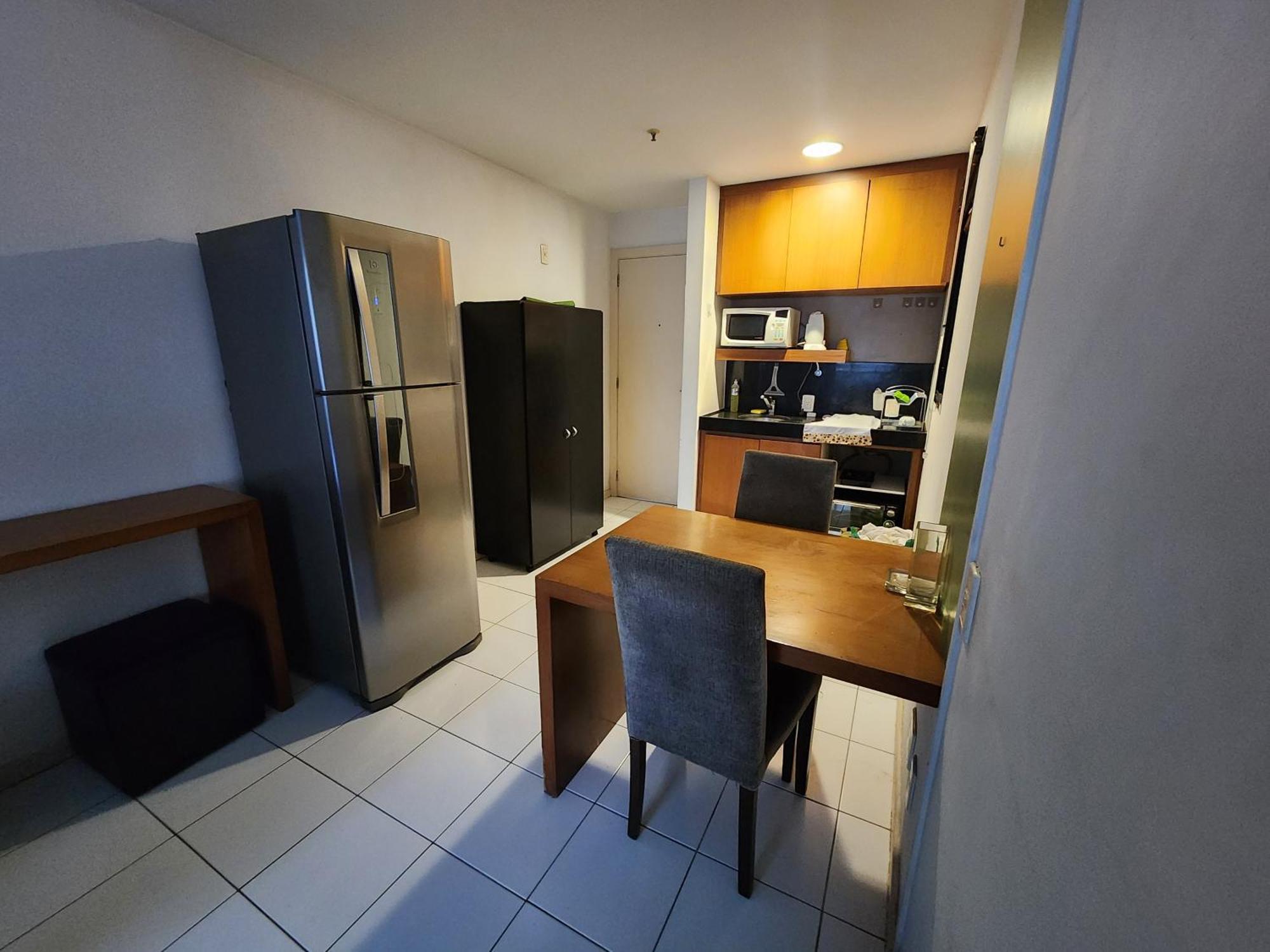 Appartement Quarto, Sala E Varanda Em Copa *
